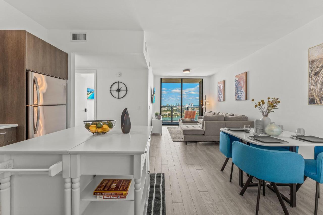 Tr Miami 2 Bedroom, 1 Bedroom, And Studio Condos With Balconies Exterior foto