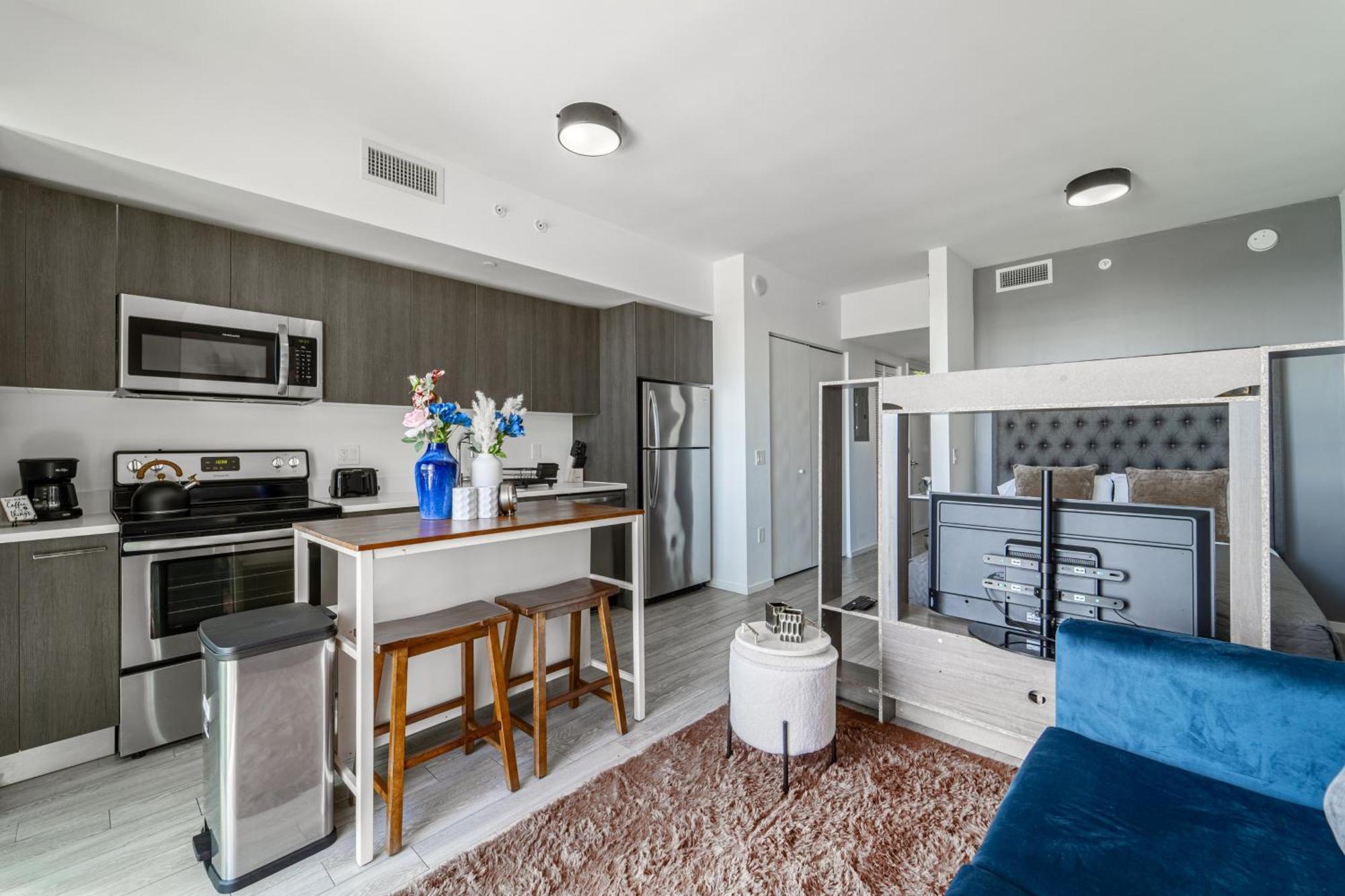 Tr Miami 2 Bedroom, 1 Bedroom, And Studio Condos With Balconies Exterior foto